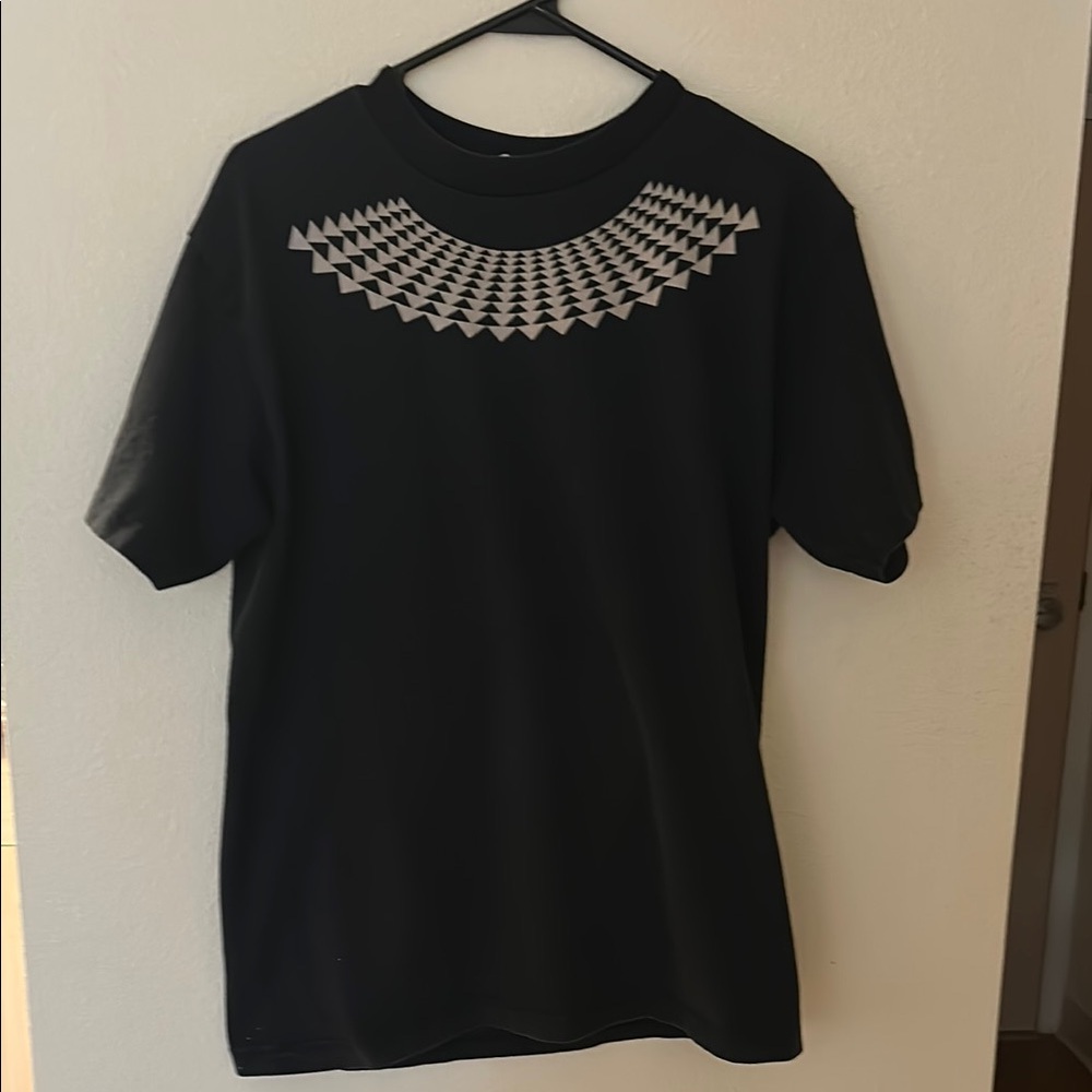 Rare Black Flys Hawai’i short sleeve T-Shirt